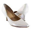 Karen Scott Marlo White heeled