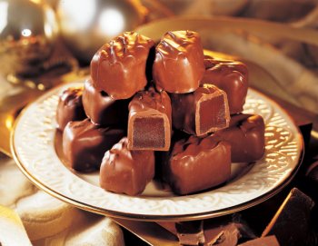 Chocolate Dreamlets Gift Box by Liberty Orchards
