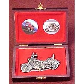 Harley Davidson Softail Motorcycle Collector Pocket Knife
