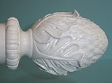 Oakleaf Finial in White finish for a 2