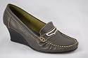 Via Uno ladies leather moccasin style wedge shoe in green or brown
