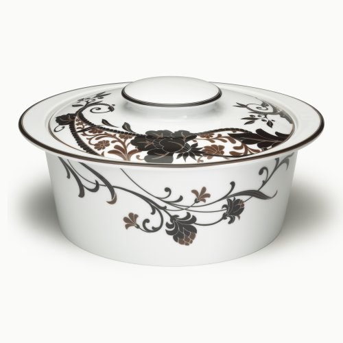 Mikasa Cocoa Blossom Round with Lid