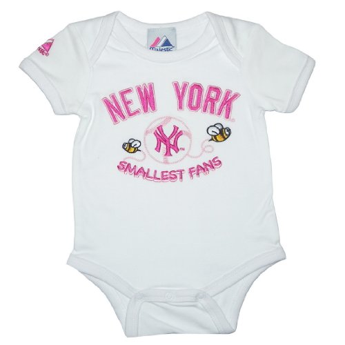 Majestic New York Yankees MLB Baby / Infant One-Piece Bodysuit / Romper / Onesie (Size: 6-9)