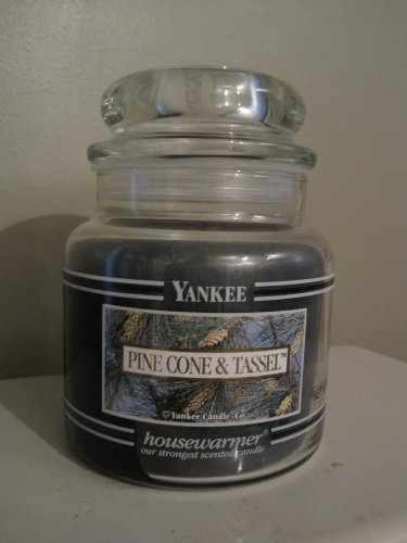 Yankee Candles 14.5 oz Jar Pine Cone & Tassel Black Bands