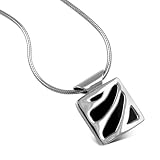 PuebloPatternsBlackAgatePatternPendantNecklace
