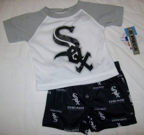 Kids Chicago White Sox 2 Piece Pajama Set - M 5-6