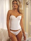 Alys Milili Bridal Seamless Molded Bustier/ Strapless Seamless Hidden Underwire and Molded Cups, Bustier Bra w/ Eye Hooks, Corset.