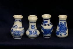 Set of 4 Blue and White Porcelaine Vases - Dollhouse Miniature