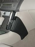Produkt-Bild: KUDA Telefon Konsole passend f&uuml;r Fahrzeugmodell: Toyota Camry Solara ab 2004 (USA) Farbe: Ivory