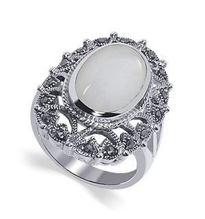 Sterling Silver Band Mother of Pearl Ring Size 10