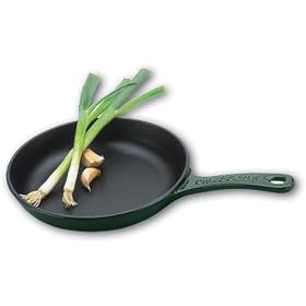 Chasseur 7 7/8 Inch Frying Pan With Cast-Iron Handle, Green