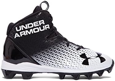 Under Armour Boys' UA Renegade RM Jr. Football Cleats 5 Black