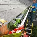 iRobot 12101 Looj Electric Gutter Cleaning Robot