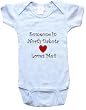 SOMEONE IN NORTH DAKOTA LOVES ME - NORTH DAKOTA BABY - State-series - White, Blue or Pink Onesie / Baby T-shirt