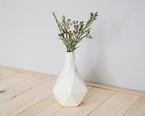Geometric ceramic Bud vase in White