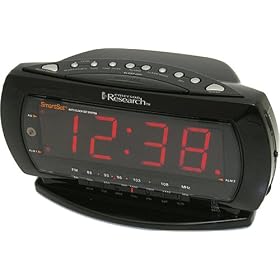 Click here to buy Emerson CKS2235B Jumbo Display Dual-Alarm Clock Radio with SmartSet Technology Black by Emerson.