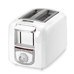 Black and Decker T3500 2-Slice Toaster, White by Black & Decker