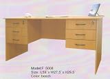 BEAUTIFUL 27 BEECH FINISH DESK W. METAL RUNNER DRAWERS