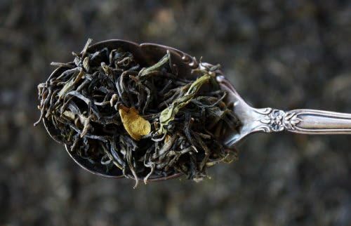 Mao Jian Organic Loose Leaf Oolong Tea with Bamboo Infuser, 35 Servings Canister