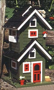 Country Nests Kitchen Bird Feeder, 9.5 x 9.5 x 18.9