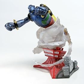 Tetsujin 28 Gashapon Diorama - Gigantor over Tokyo Tower