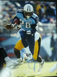 Signed Johnson, Chris (Tennessee Titans) 11x14 Photo