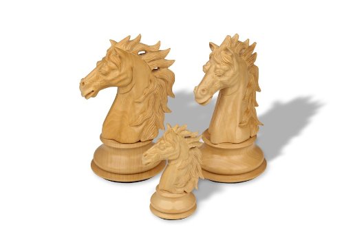 Alexander Knight Paperweight in Boxwood