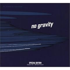 No gravity. Beiheft und 2 CDs.