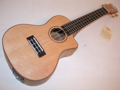 Lanikai LQA-CCA Concert Ukulele With Fishman Preamp; Quilt Ash