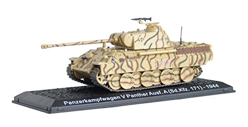 PzKpfw V Panther - 1944 diecast 1:72 model (Amercom CS-5)