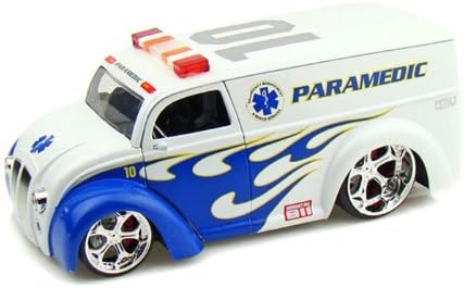 Jada 1:24 HEAT DIV CRUIZER "PARAMEDIC Jada 1:24 scale heat" DIV cruiser "paramedic rescue specification"