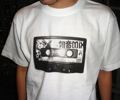 Cover image : 初音ミク 初音ミクミックステープTシャツ ホワイト サイズ:XL