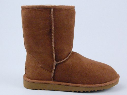 Uggs Women's Classic Short Boots Chestnut Style# 5825