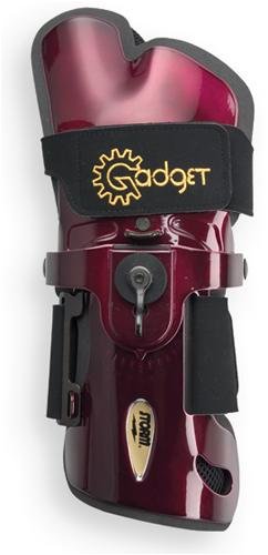 Childrens Toyshop  Sporting Goods : Storm Gadget Burgundy Right Hand