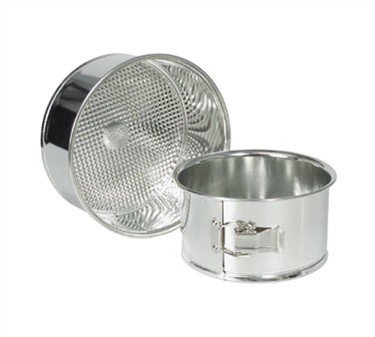 Image of Browne Foodservice 746063 Tin Spring Form Cake Pan with Polished Finish, Round, 9-1/2-Inch