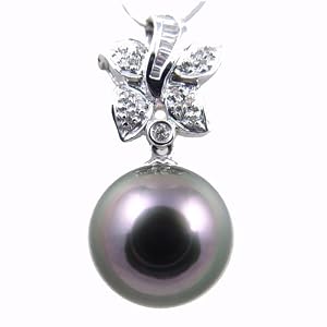 18K White Gold with Diamonds and 13-13.5mm Gem Quality Black Tahitian Pearl Pendant & 16