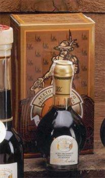 Balsamic Vinegar of Modena Extra Vecchio Gold Seal aged over 75 years by Vill Antica