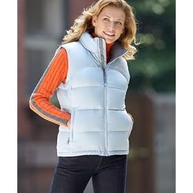 THE NORTH FACE NUPTSE VEST - Ladies by The North Face