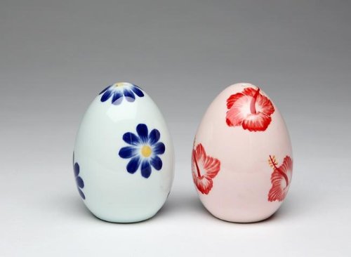 Floral Breakfast Eggs Salt S/P Set