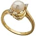 14K Yellow Gold Cultured White Pearl With Two Side Diamond Ring