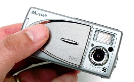 Childrens Toyshop  Electronics : Mustek D35 Digicam 2Mp Silver