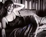 JULIA ORMOND 8x10 Photo Signed In-Person