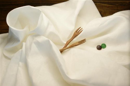 リネン１００％　ハンドメイド用生地　Ｗ－１６５１　（１５０ｃｍ幅）　ホワイト厚手　１ｍ単位（ご注文の数量（長さ）にカットしてお届け）　送料無料