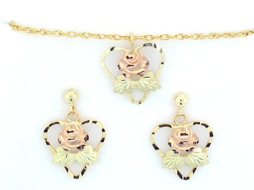 Beautiful Black Hills Gold Diamond cut Heart Earring and pendant Set