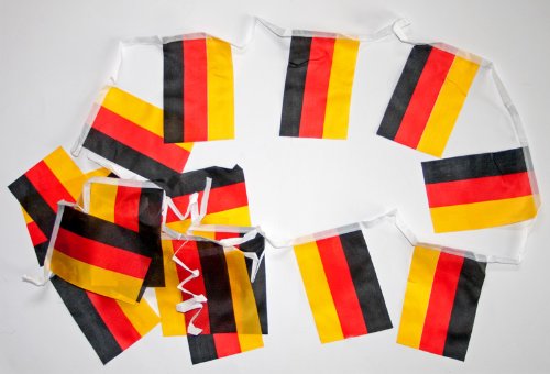 5 x Girlande mit je 20 Deutschlandfahnen 10x15cm – 4 m Fahnengirlande Fanartikel WM EM