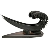 RIDDICKS Saber Claws with desk display
