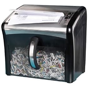 Staples MailMate M3 Full sheet, CD, DVD, Credit Card and Junk mail shredder by Staples