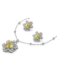 Sterling Silver Elegant Wreathed Pendant Necklace and Earrings Jewelry Set with Peridot CZ