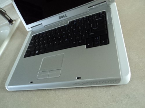 Dell Inspiron 1501, Turion X2 TL-60 (2.0GHz) 2GB DDR2, 9-cell Battery, Vista Home Premium, IGP 256MB Radeon X1150, 100GB SATA, 15.4 WXGA On Sale