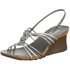 Kenneth Cole REACTION Little Kid/Big Kid Un-Belize-Able Sandal